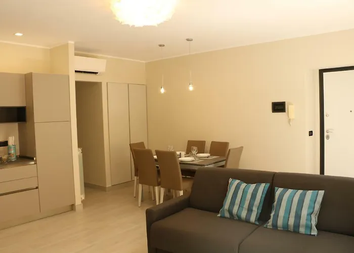 In Centro E A 20 Mt Dal Lungomare E Mare Apartman Pietra Ligure